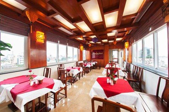 Aranya Rooftop Cafe & Restaurant